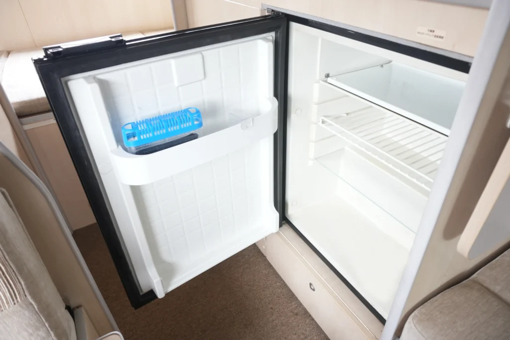 大容量60L冷蔵庫